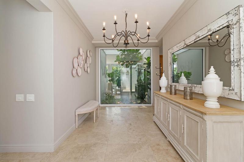 To Let 6 Bedroom Property for Rent in Steenberg Estate Western Cape